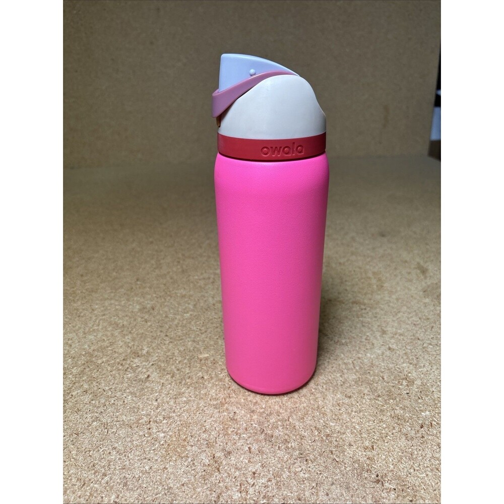 Owala FreeSip 32oz Stainless Steel Water Bottle Hot Pink Top Quality